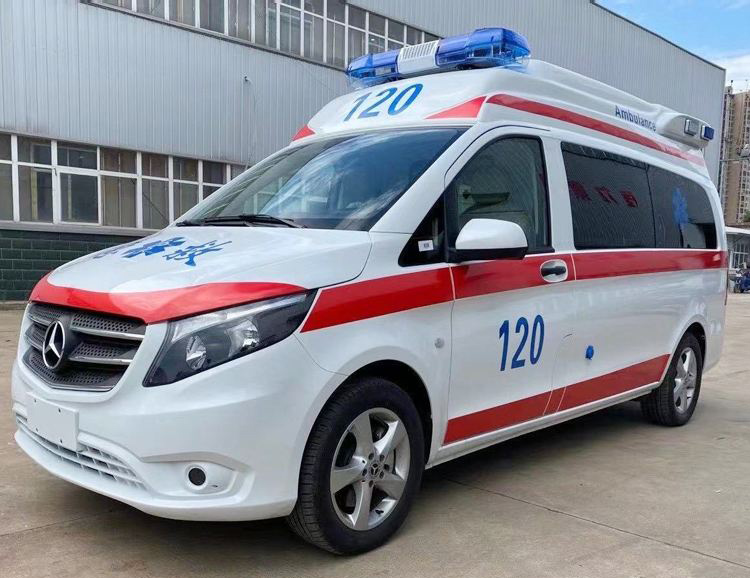 连南奔驰救护车
